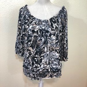 Jon Den Black and White Ruffled Blouse